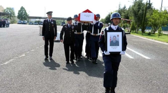 Uzman Çavuş Erkan Yalçınkaya hayatını kaybetti