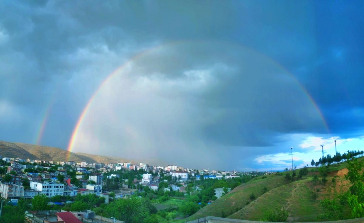 Diyarbakır da yağmur sonrası büyüleyen gökkuşağı #1