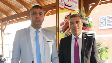 Yenilik Partisi Adana İl Başkanı afiş asarken kurşunlandı