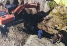 Arkeolojik SİT alanında iş makinesiyle kazıya suç duyurusu