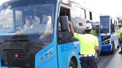 Bağcılar'da trafik polisini darp eden minibüsçü gözaltına alındı