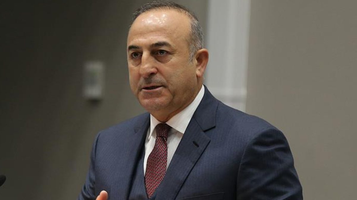 Bakan Çavuşoğlu: İtalya'da 4 Türk'ün bulunduğu helikopterin yeri tespit edildi