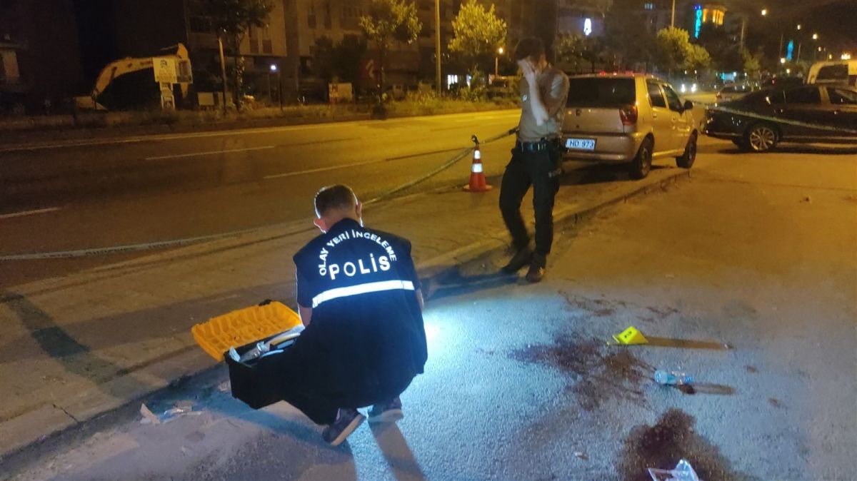 Bursa da eğlence merkezine tüfekle ateş açıldı: 1’i polis 6 yaralı #5