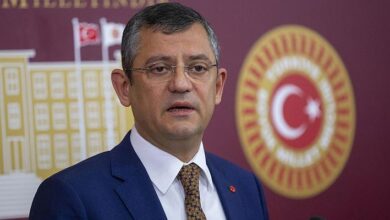 CHP'li Özel, partisinin asgari ücret talebini hatırlattı