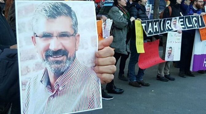 Davutoğlu'nun avukatlarından Tahir Elçi davasıyla ilgili açıklama