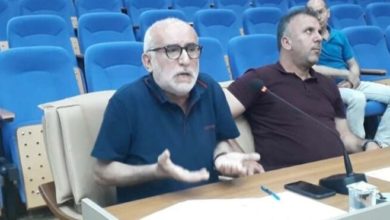 Elazığ'da AKP’li başkan ile MHP’li meclis üyesi arasında tartışma