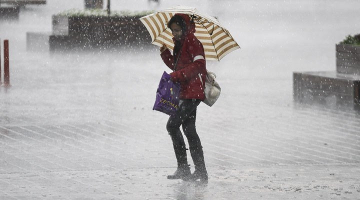 İBB’den kent geneli için yağış uyarısı: Bu gece yarısından sonra dikkat!