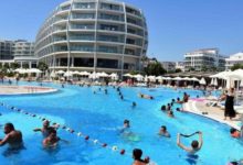 İngiliz tatil için 2 maaş Türkler 12 maaş harcıyor