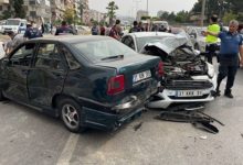 İntihar olayını izlemek isteyen sürücüler zincirleme kaza yaptı: 4 yaralı
