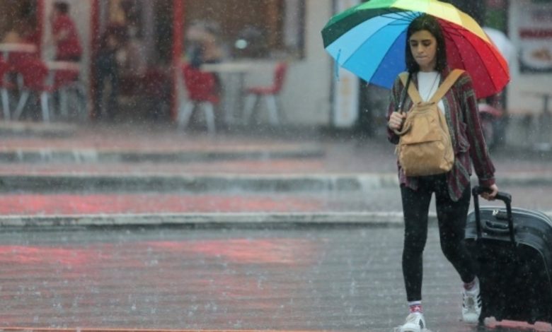 İstanbul ve Trakya bölgesi için kuvvetli yağış uyarısı yapıldı
