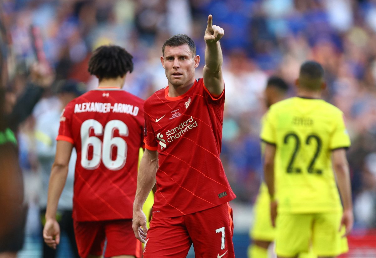 James Milner 1 yıl daha Liverpool da #1