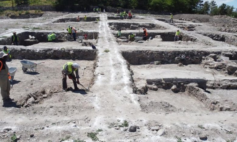 Kale projesi kazılarında tarih yeniden araştırılıyor