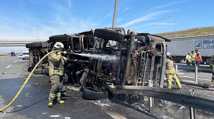 Kuzey Marmara otoyolundaki kazada tır sürücüsü yanarak can verdi