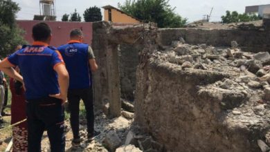 Osmaniye'de metruk bina çöktü: 1 yaralı