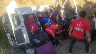 Şarampole devrilen minibüsteki 4 kişi öldü, 6 kişi yaralandı