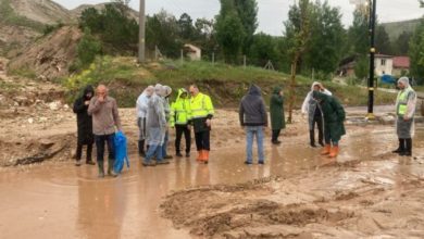Sivas’ta şiddetli yağış hayatı felç etti