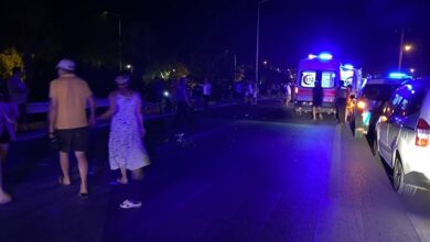 Antalya'da 3 kadın, otomobilin çarpmasıyla hayatını kaybetti