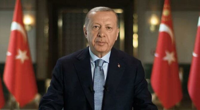 Cumhurbaşkanı Erdoğan, bayram mesajında 'sabır' istedi