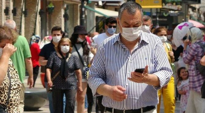 İzmir Valisi: Corona virüsü nedeniyle herhangi bir yasaklama düşünmüyoruz