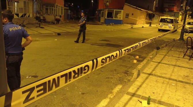Silivri'de silahlı kavga: 4'ü ağır, 9 yaralı 