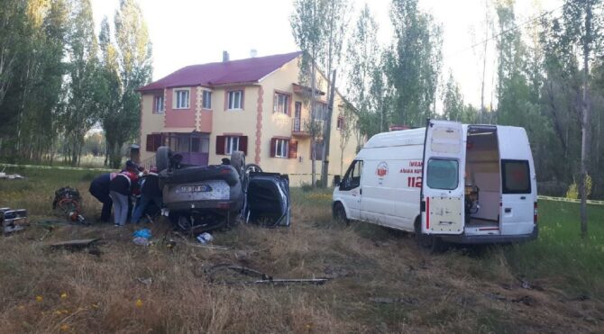 Sivas'ta korkunç kaza: 3 ölü