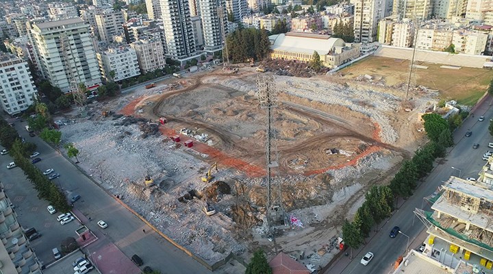 Adana 5 ocak stadyumu sahipsiz kaldı