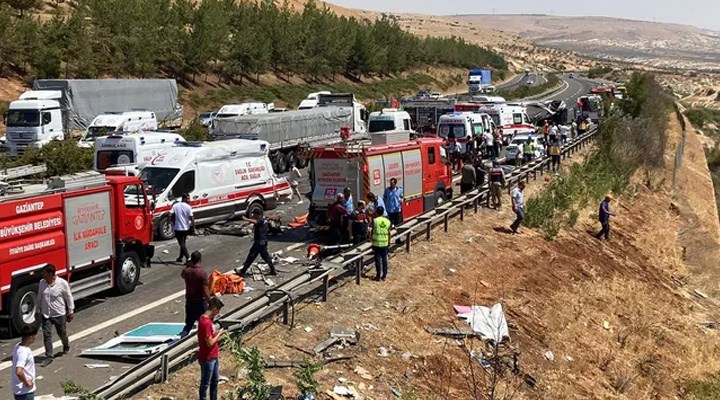 Antep’teki kazada otobüs:130 km hız, 307 metre fren izi yapmış