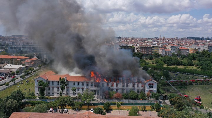 Balıklı Rum Hastanesi'ndeki yangın kontrol altına alındı