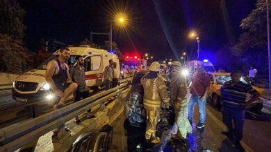 Beşiktaş'ta 3 aracın karıştığı zincirleme kaza: 7 yaralı