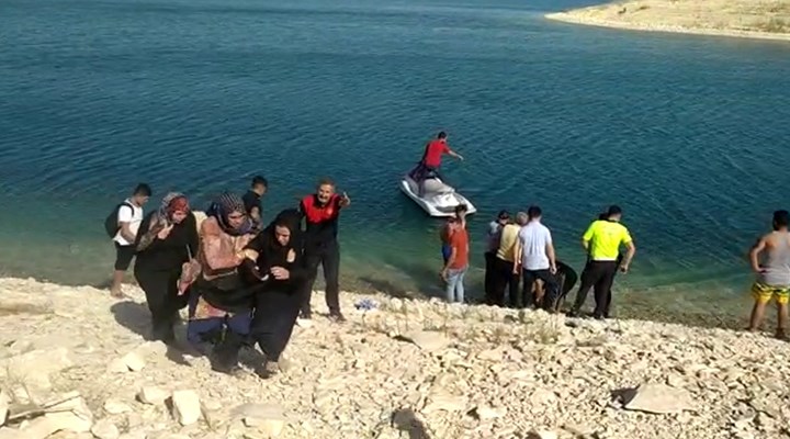 Çocuklarını kurtarmak için göle atlayan baba, kızıyla birlikte boğuldu