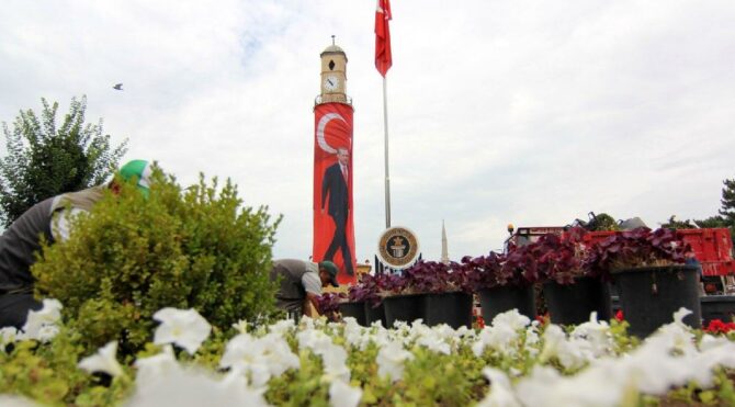 Cumhurbaşkanı Erdoğan'ın mitingine katılmaları için kamu personeline mesaj