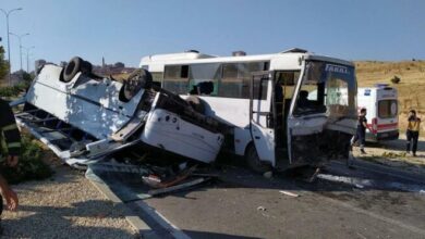 Gaziantep'te işçi servisleri kaza yaptı: 3'ü ağır 22 yaralı