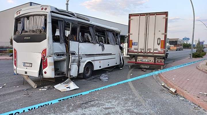 Konya'da işçi servisi ile tır çarpıştı: 1 ölü, çok sayıda yaralı