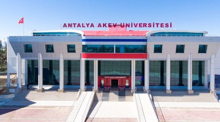 YÖK'ten Antalya Akev Üniversitesi ile ilgili 5 soruşturma: Sahte diploma, ihale yolsuzlukları, plaka sahtekârlığı...